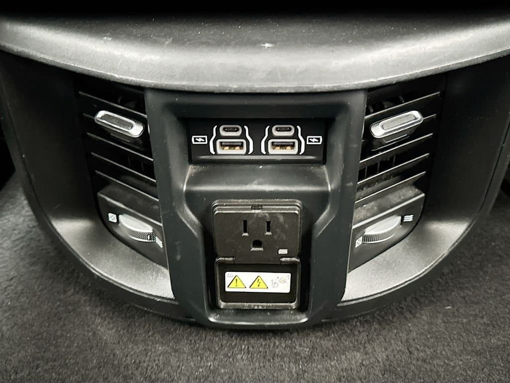 2021 RAM 2500 - Image 32