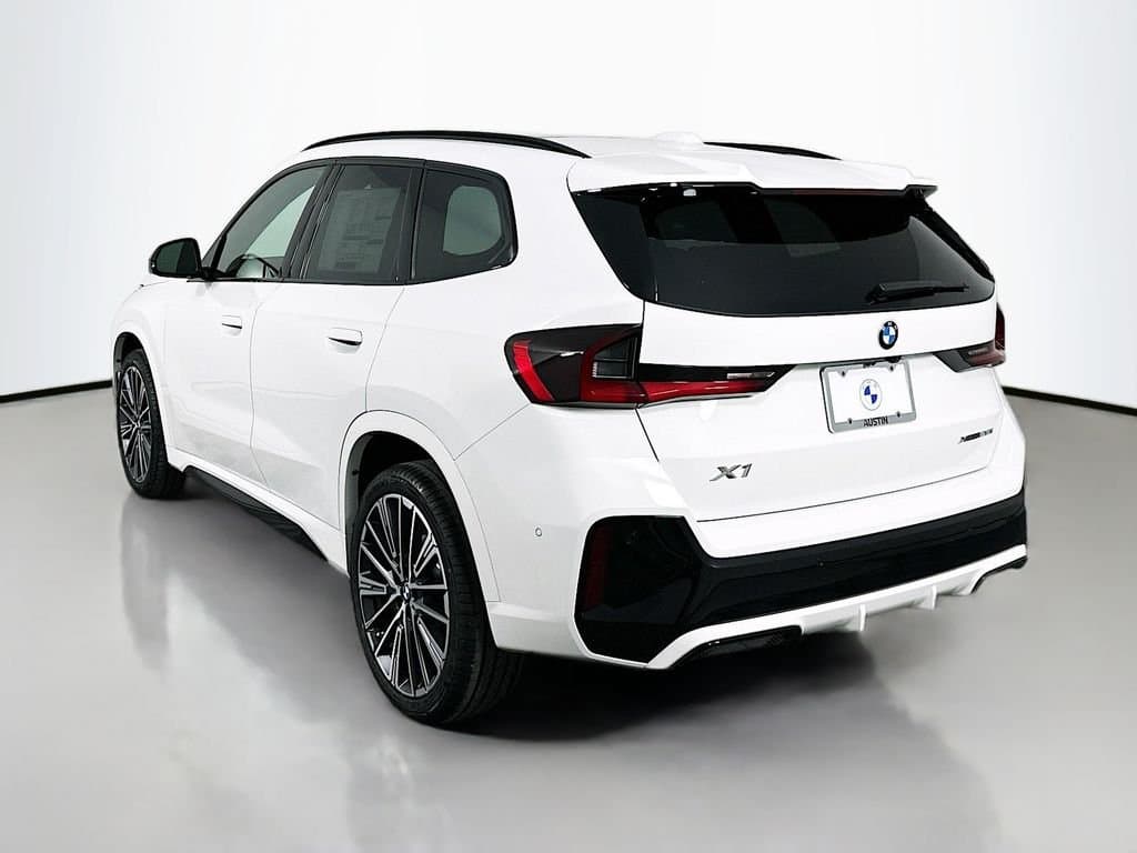 2025 BMW X1 - Image 7