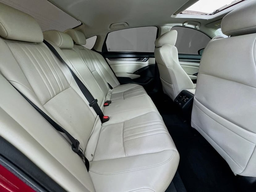 2022 Honda Accord - Image 35