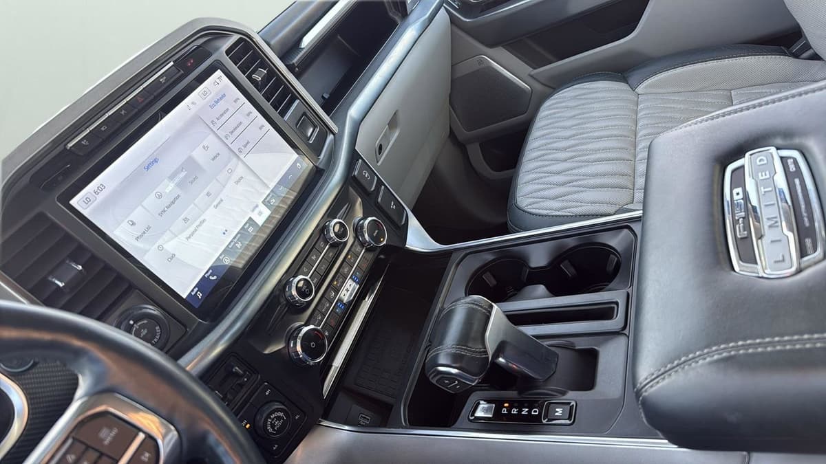 2022 Ford F-150 - Image 21