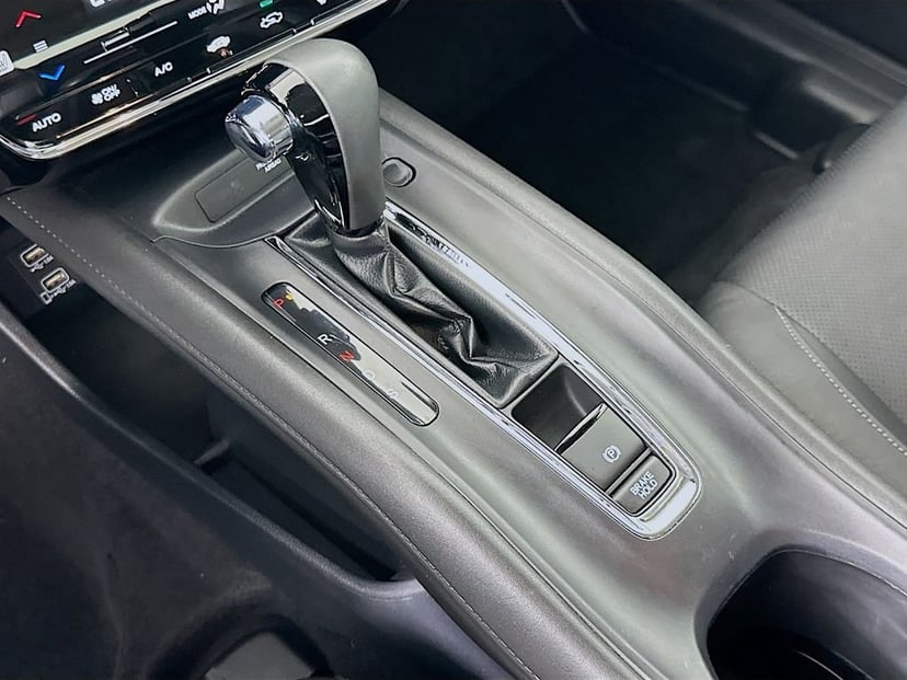 2022 Honda HR-V - Image 16