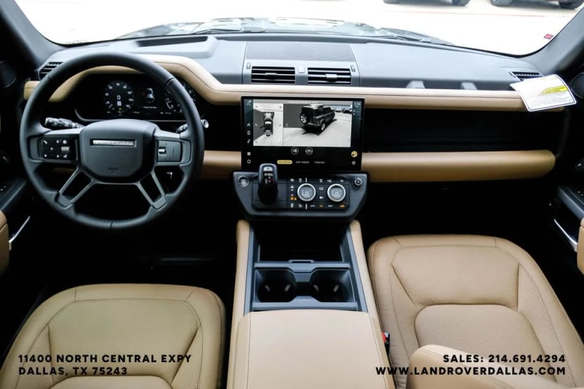 2026 Land Rover Defender 110 - Image 15