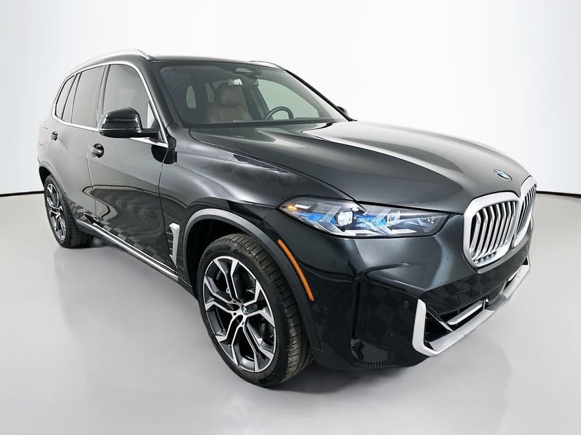2024 BMW X5 - Image 3