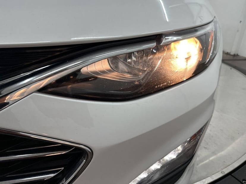 2023 Chevrolet Malibu - Image 26