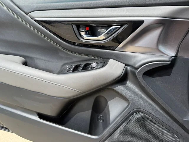 2025 Subaru Outback - Image 19