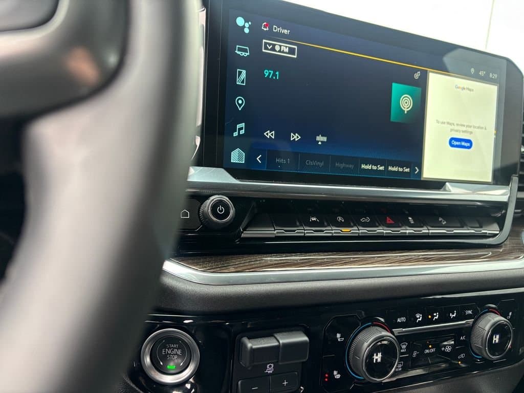 2025 Chevrolet Silverado 1500 - Image 18