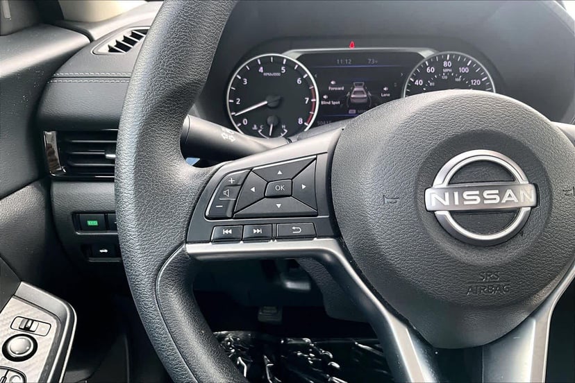 2024 Nissan Sentra - Image 23