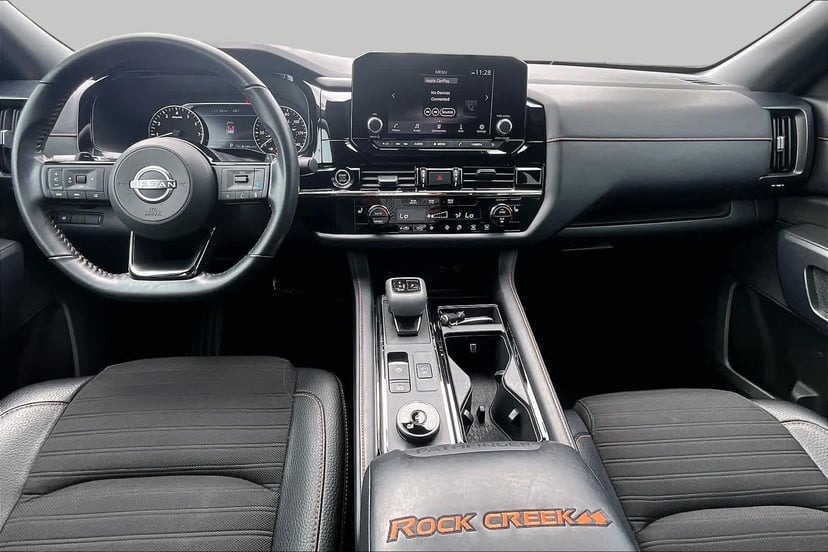 2023 Nissan Pathfinder - Image 15