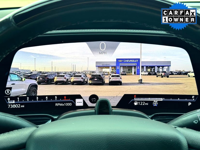 2023 Cadillac Escalade - Image 32