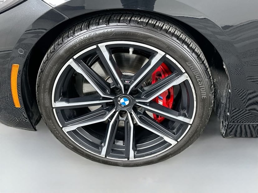 2023 BMW 4 Series - Image 32
