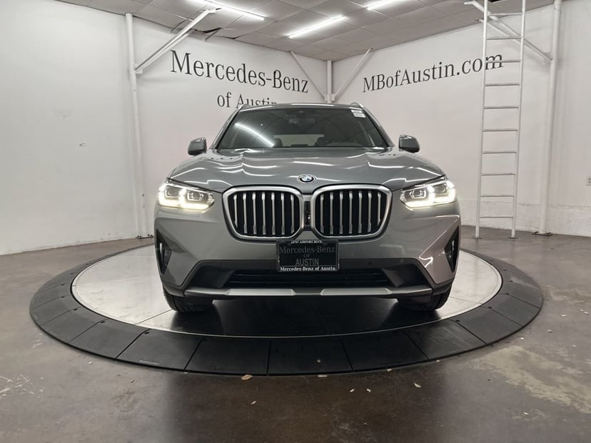 2023 BMW X3 - Image 2