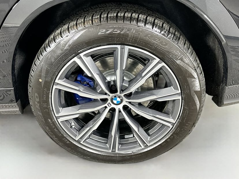 2026 BMW X6 - Image 23