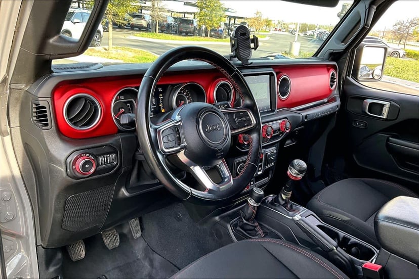 2020 Jeep Wrangler - Image 18