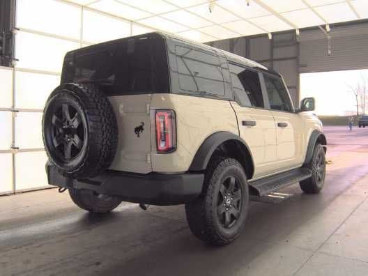 2025 Ford Bronco - Image 4