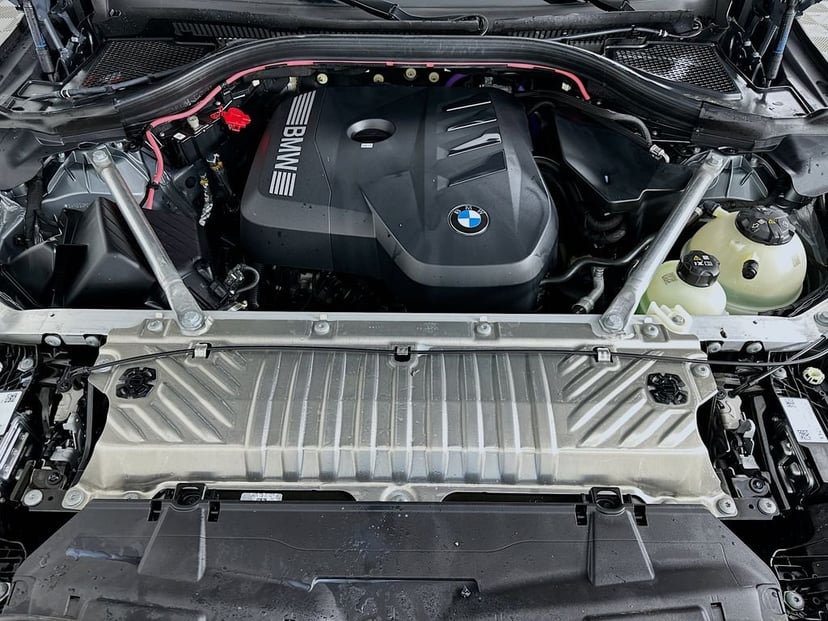 2025 BMW X3 - Image 29