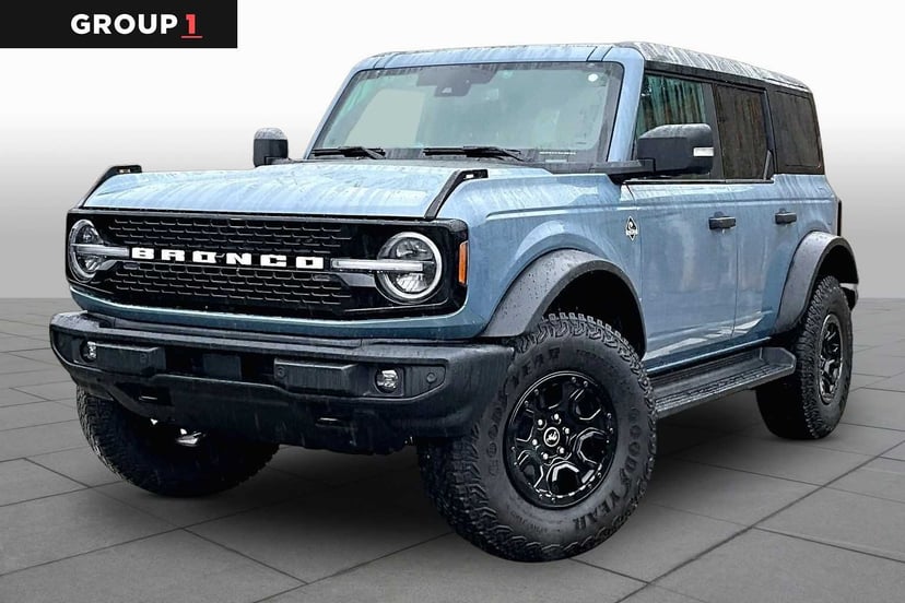 2025 Ford Bronco - Image 1