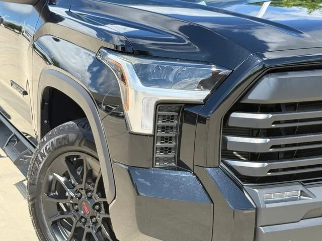 2023 Toyota Tundra - Image 3