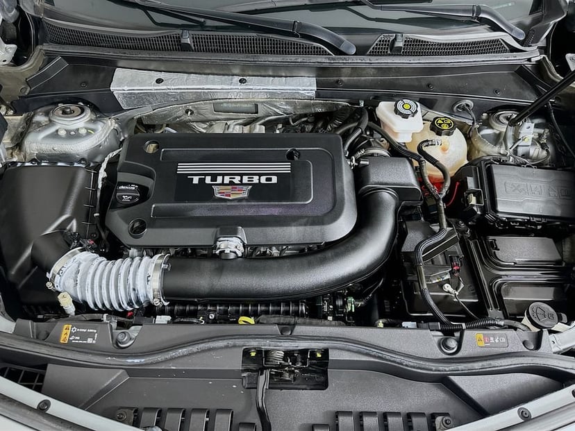 2023 Cadillac XT4 - Image 30