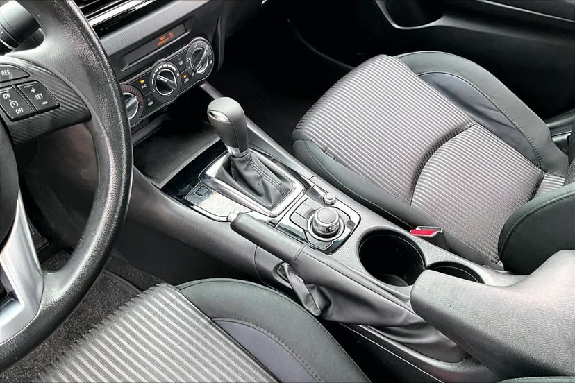 2016 Mazda Mazda3 - Image 17