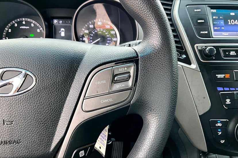 2017 Hyundai Santa Fe Sport - Image 24