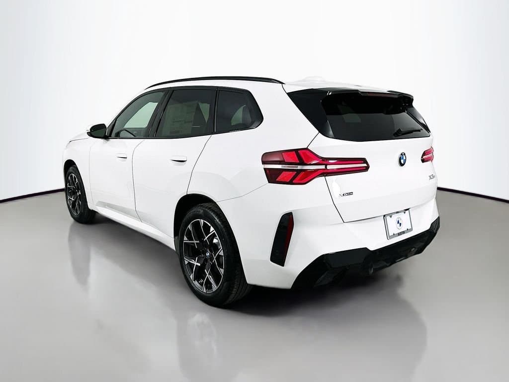 2026 BMW X3 - Image 7