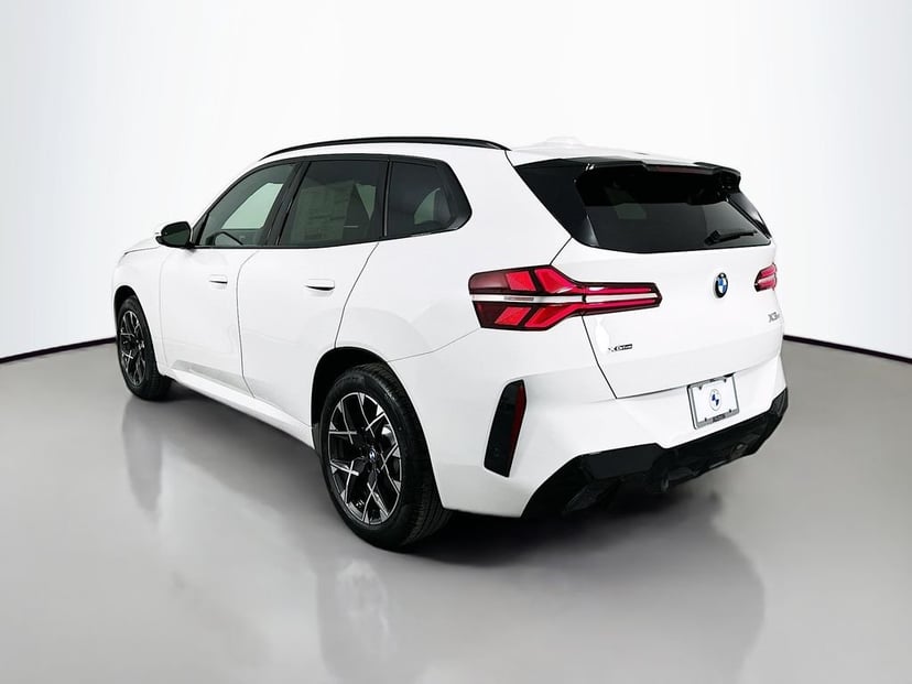 2026 BMW X3 - Image 7