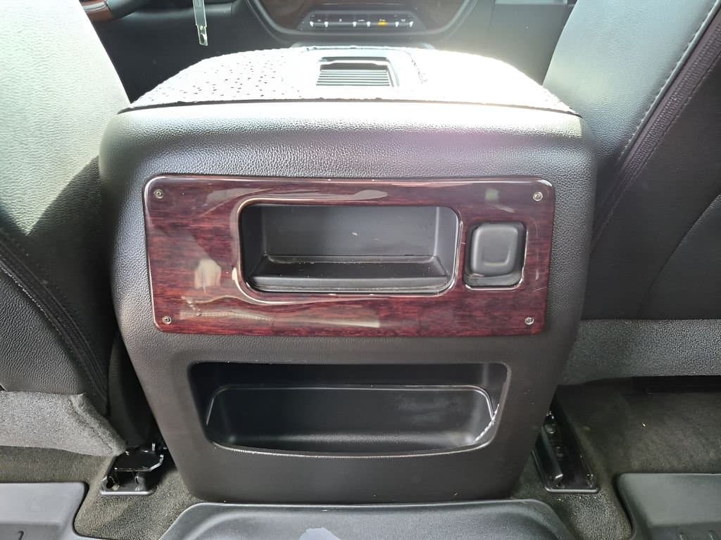 2016 Chevrolet Silverado 3500HD - Image 22