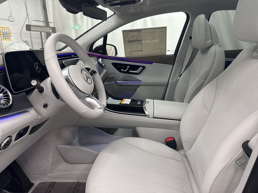 2026 Mercedes-Benz EQE - Image 14
