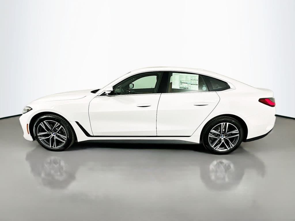 2026 BMW 4 Series - Image 8