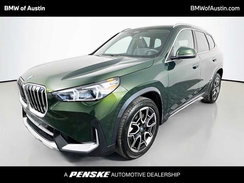2025 BMW X1 - Image 1