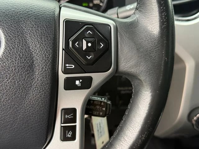 2019 Toyota Tundra - Image 13