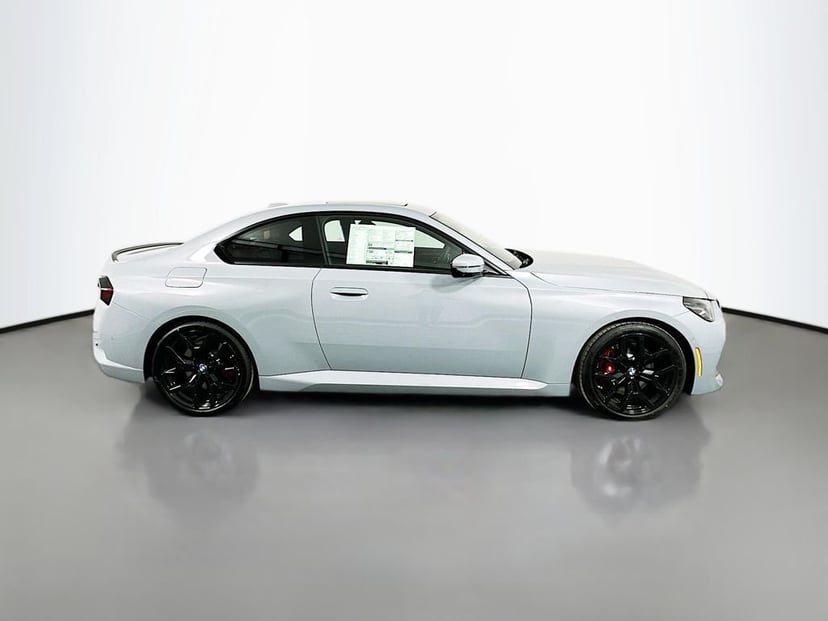 2026 BMW 2 Series - Image 4