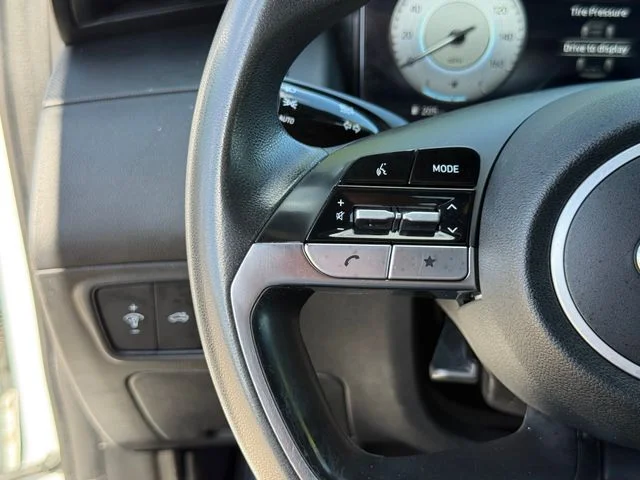 2022 Hyundai Santa Cruz - Image 13