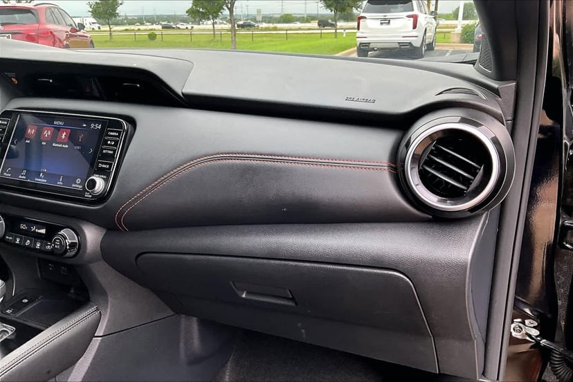 2024 Nissan Kicks - Image 19