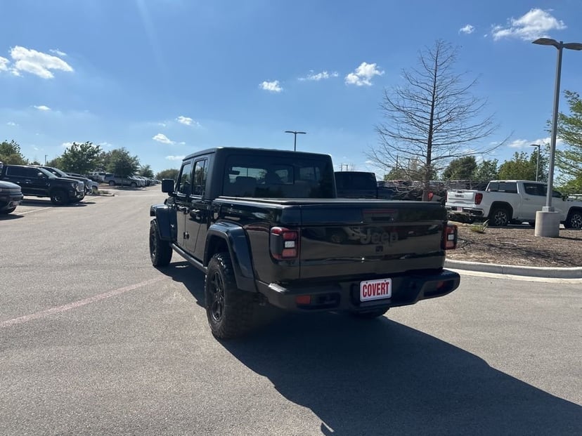 2022 Jeep Gladiator - Image 7