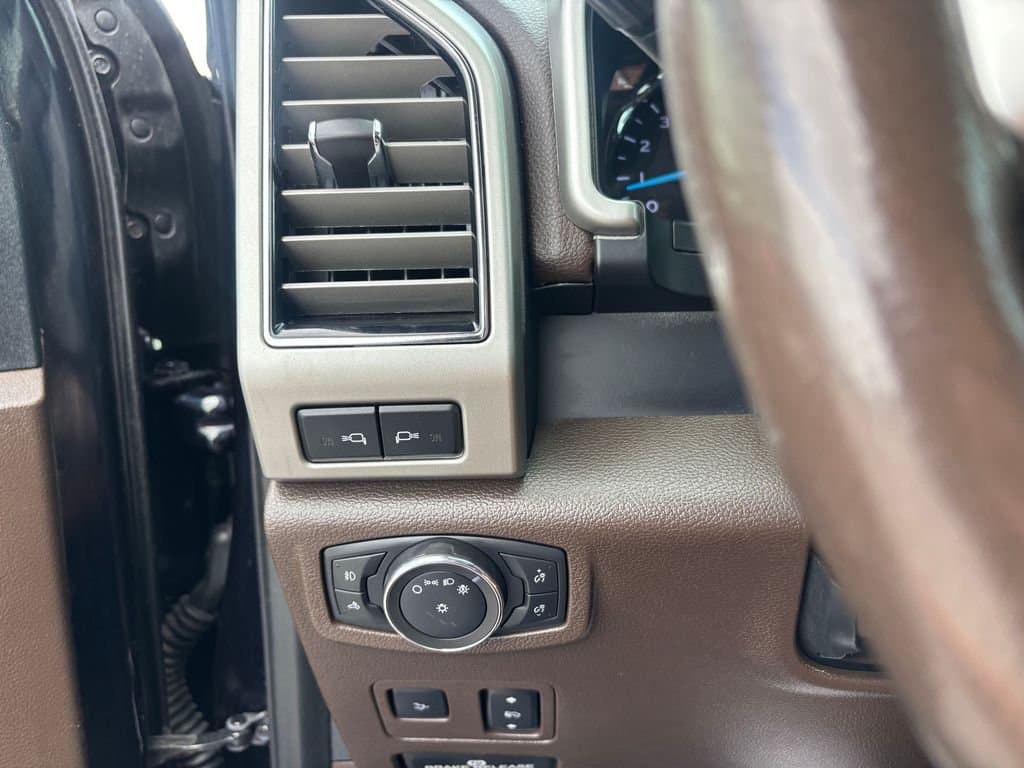 2021 Ford F-350SD - Image 20