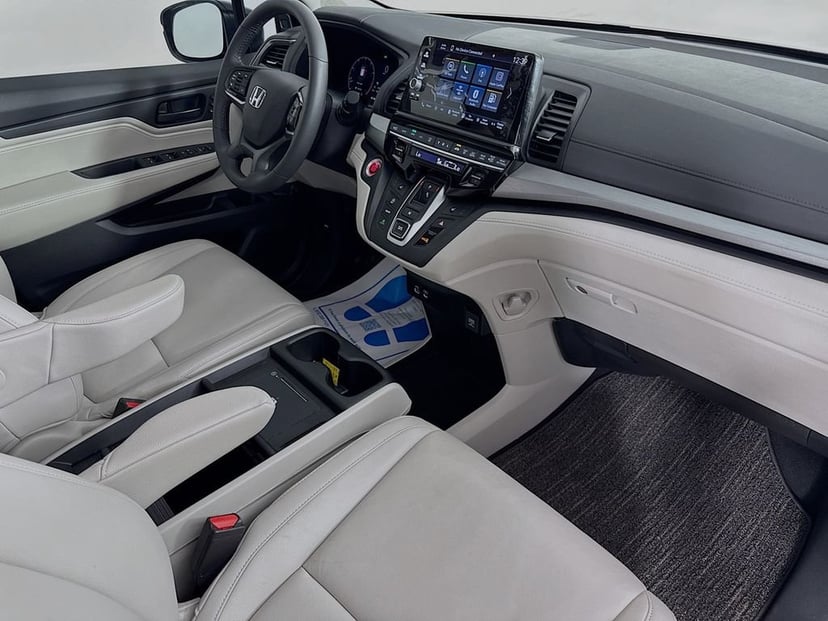 2026 Honda Odyssey - Image 40
