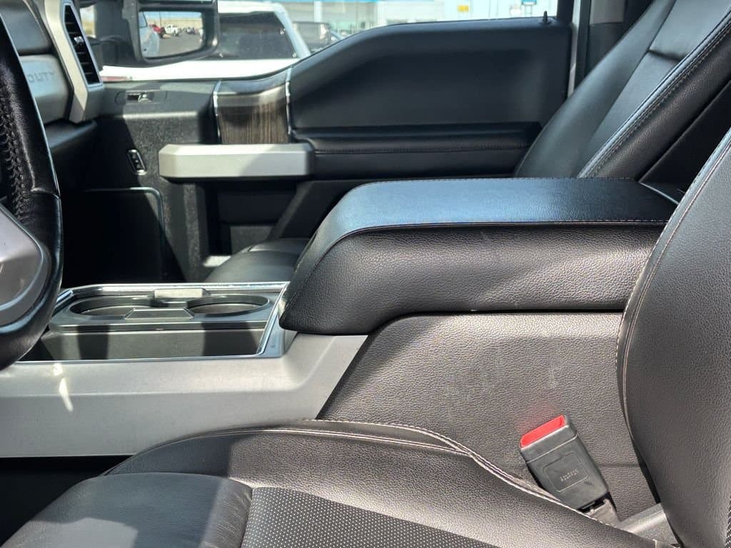 2021 Ford F-350SD - Image 10