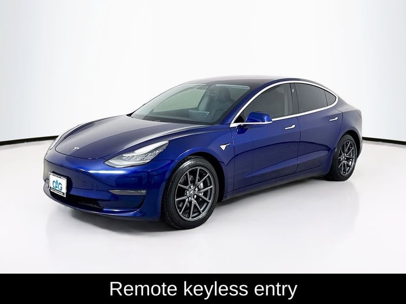 2018 Tesla Model 3 - Image 3