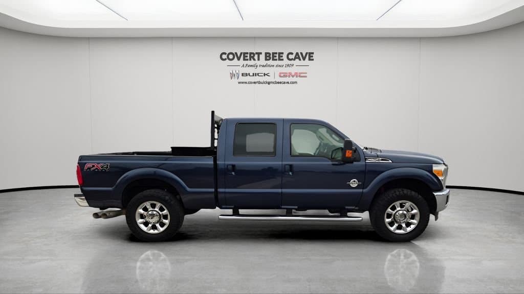 2015 Ford F-250SD - Image 11