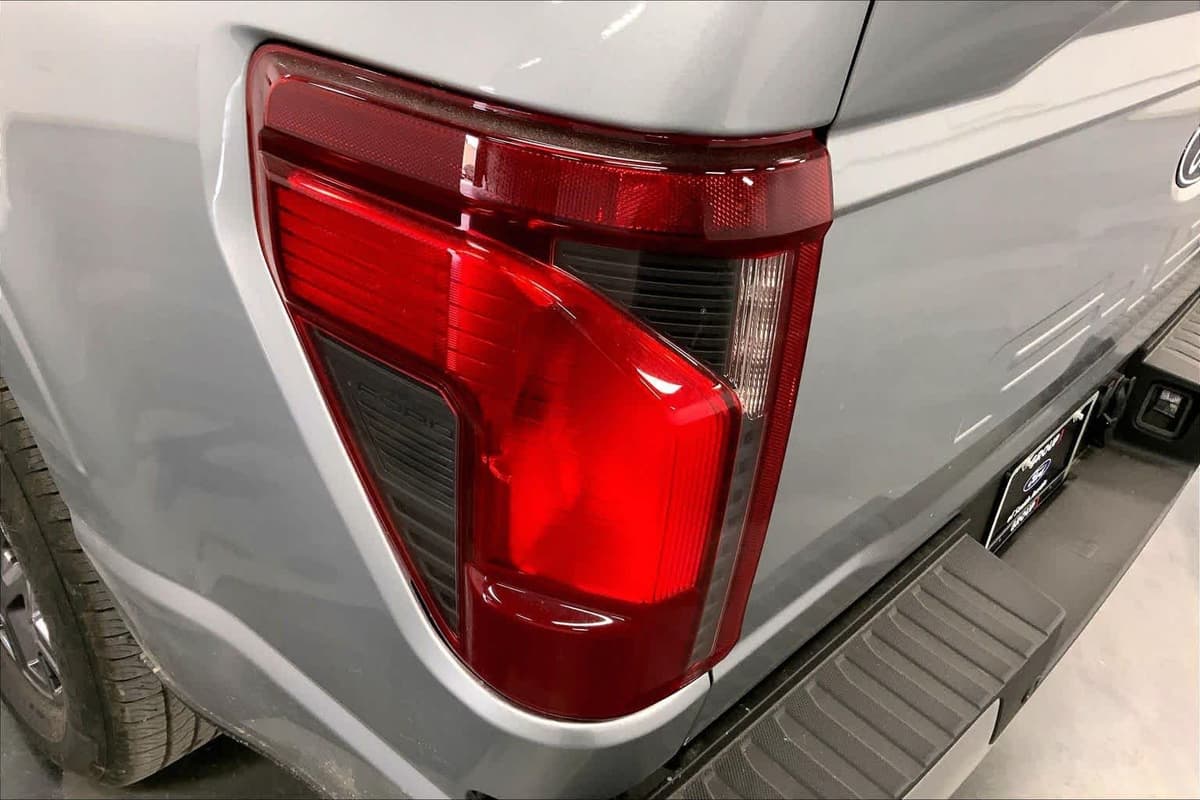 2026 Ford F-150 - Image 14
