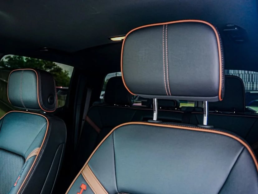 2025 GMC Canyon - Image 14