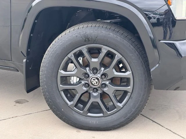 2026 Toyota Tundra - Image 2