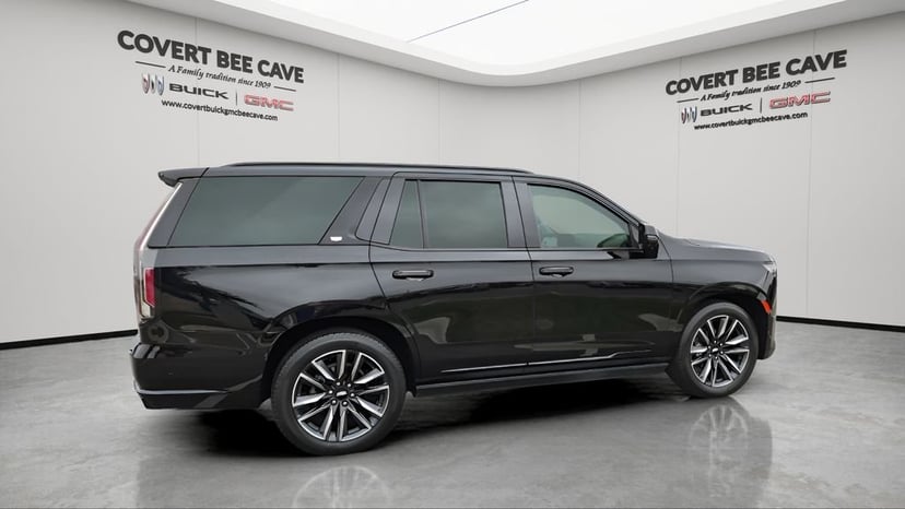 2021 Cadillac Escalade - Image 10