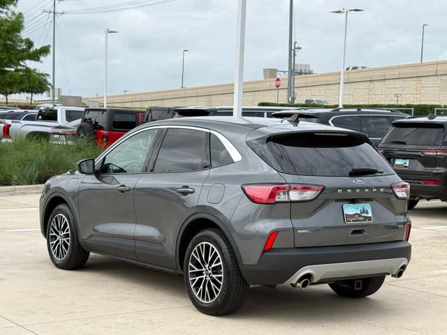 2022 Ford Escape Plug-In Hybrid - Image 4