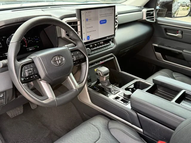 2023 Toyota Tundra Hybrid - Image 8