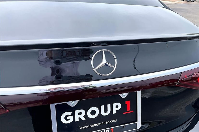 2025 Mercedes-Benz E 350 - Image 31