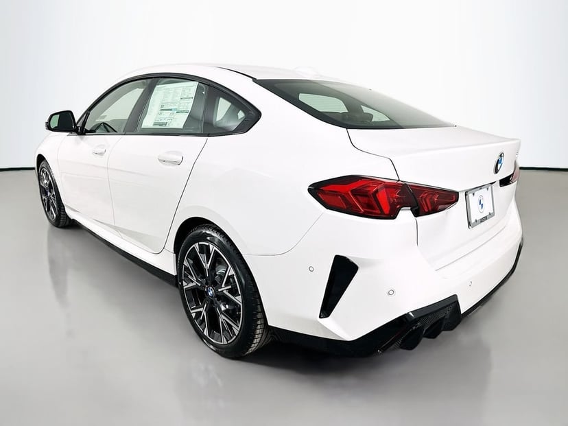 2026 BMW 2 Series - Image 7