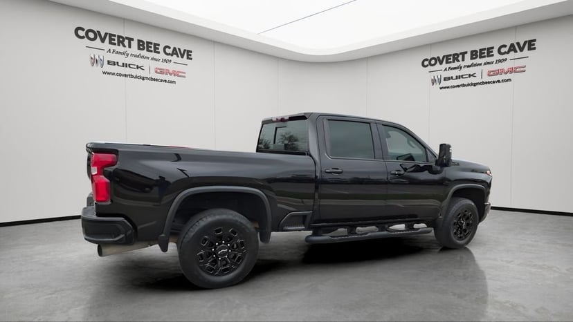 2024 Chevrolet Silverado 2500HD - Image 10