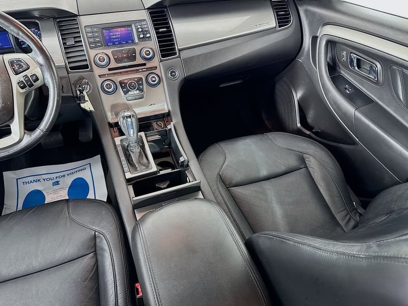 2013 Ford Taurus - Image 27